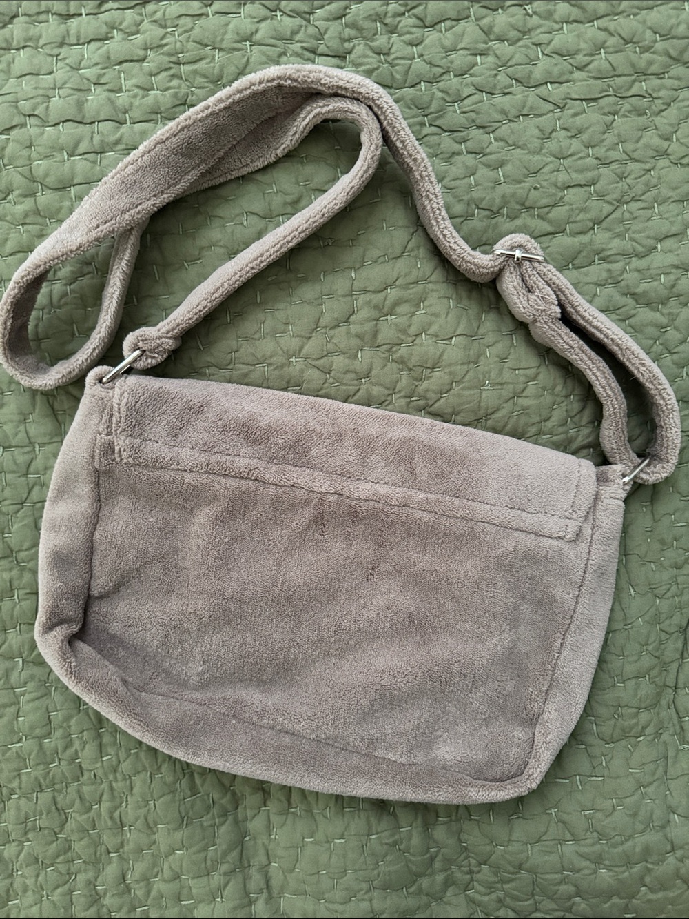 CHANEL Taupe Adjustable Shoulder Bag with White CC Logo - Picture 2 of 9